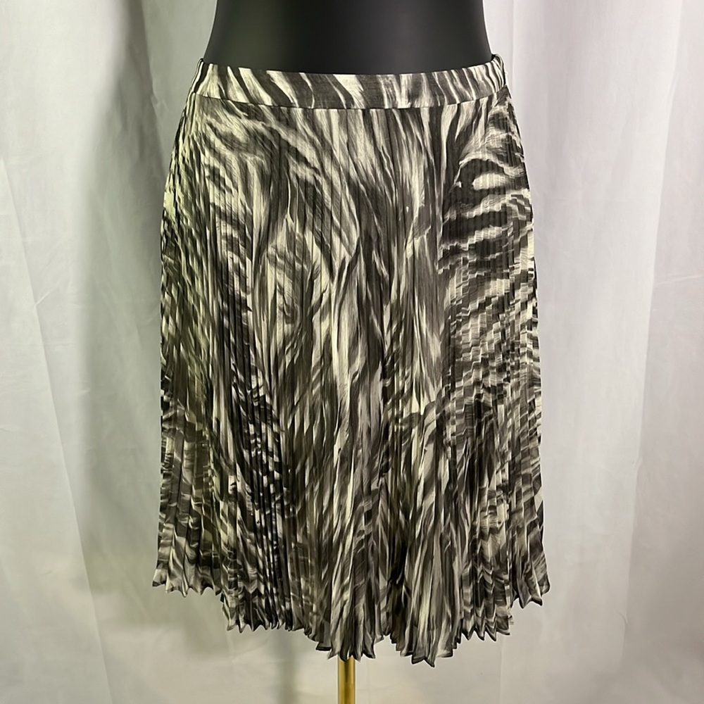 NWT Talbots Gray Animal Print Accordion Pleat Georgette Chiffon Midi Skirt
